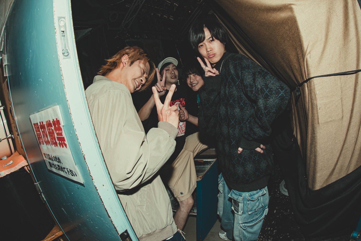 writers_sky's tweet photo. 📸LIVE PHOTO📸

BIG SMILE Vol.442
マリンブルーデージー
1st album release tour
''この日々をお守りに''
nomadic teller
「走れオオカミ」「春の舞台裏」レコ発
2025.1.26 Sun
@佐賀GEILS

photo by @mio_photocam https://t.co/hhfNBVfNx2