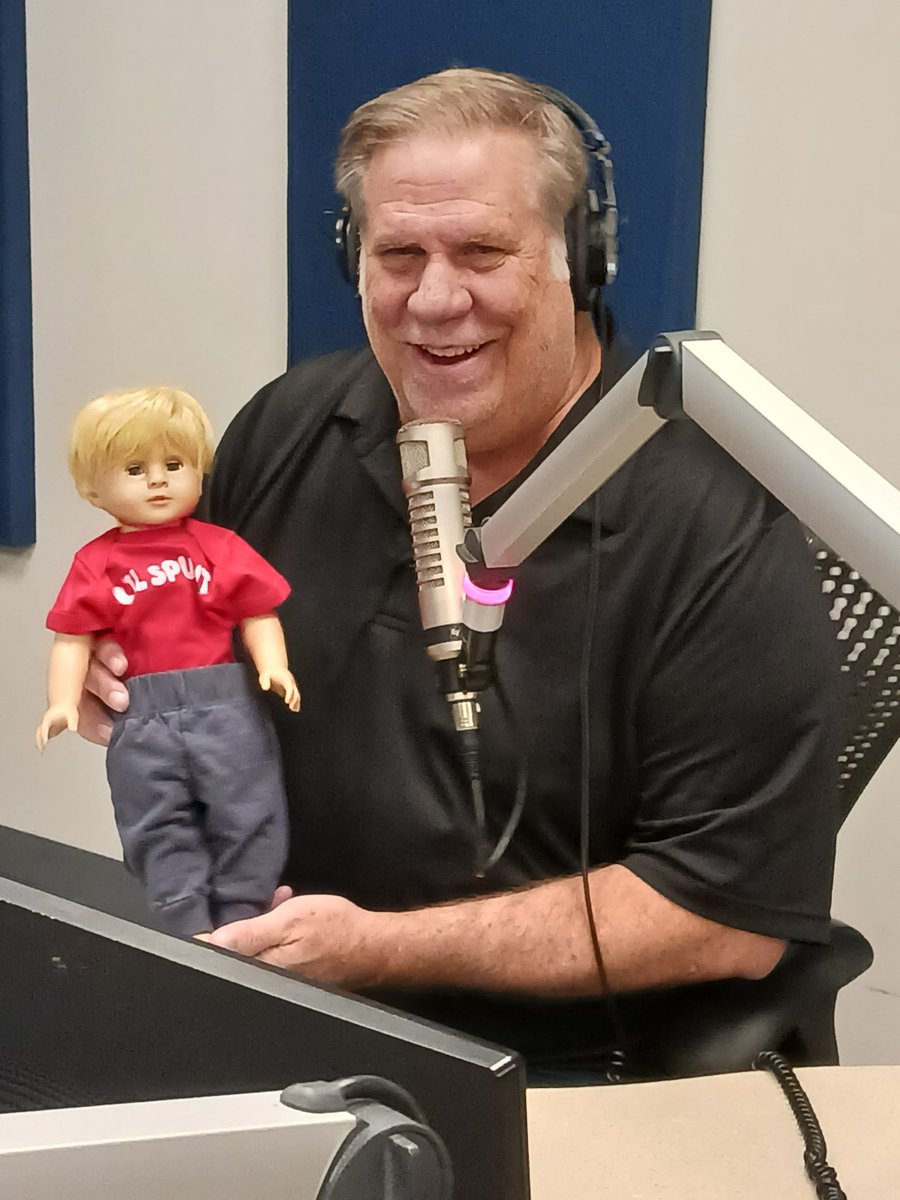 It's <a href="/GeorgeDunham/">George Dunham</a> &amp; the temporary version of Li'l Spunt!!