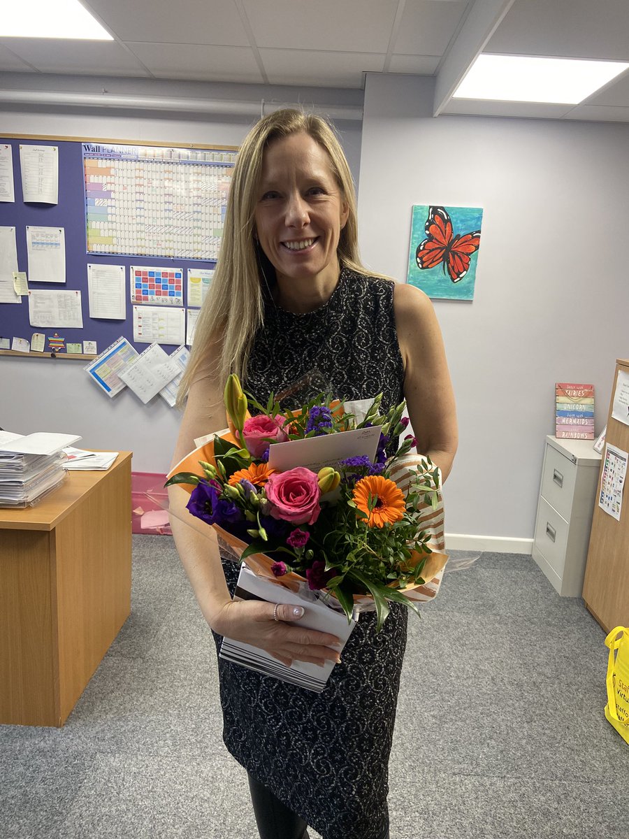 This weekend Mrs Wilmer is celebrating a very special birthday - the school council surprised her this morning with some beautiful flowers off us all and a special rendition of "Happy Birthday"!
Happy Birthday Mrs Wilmer - enjoy your weekend! #ShowYouCare