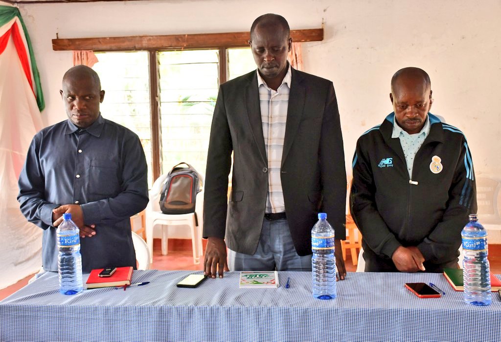 Province Kayanza tweet media
