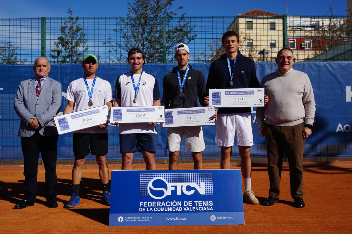 🏆 𝗜𝗸𝗲𝗿 𝗦𝗲𝘃𝗶𝗹𝗹𝗮 𝘀𝗲 𝗵𝗮𝗰𝗲 𝗰𝗼𝗻 𝗲𝗹 𝗖𝗮𝗺𝗽𝗲𝗼𝗻𝗮𝘁𝗼 𝗱𝗲 𝗹𝗮
𝗖𝗼𝗺𝘂𝗻𝗶𝗱𝗮𝗱 𝗩𝗮𝗹𝗲𝗻𝗰𝗶𝗮𝗻𝗮 𝗔𝗯𝘀𝗼𝗹𝘂𝘁𝗼 🏆

🥈 Mateo Álvarez

Dobles ✌️
🏆 Roberto Cruz y Pablo Montañés
🥈 Gleb Aharyshev y Thomas Giménez

#tenisvalenciano
