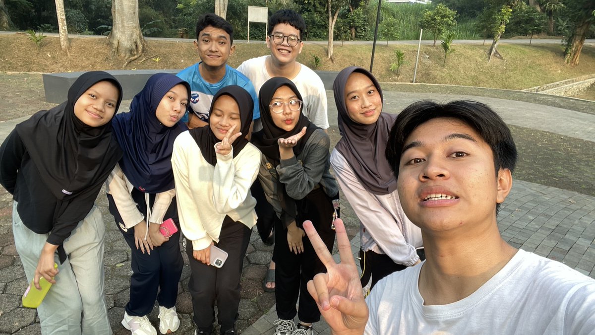 mardyboom tweet media