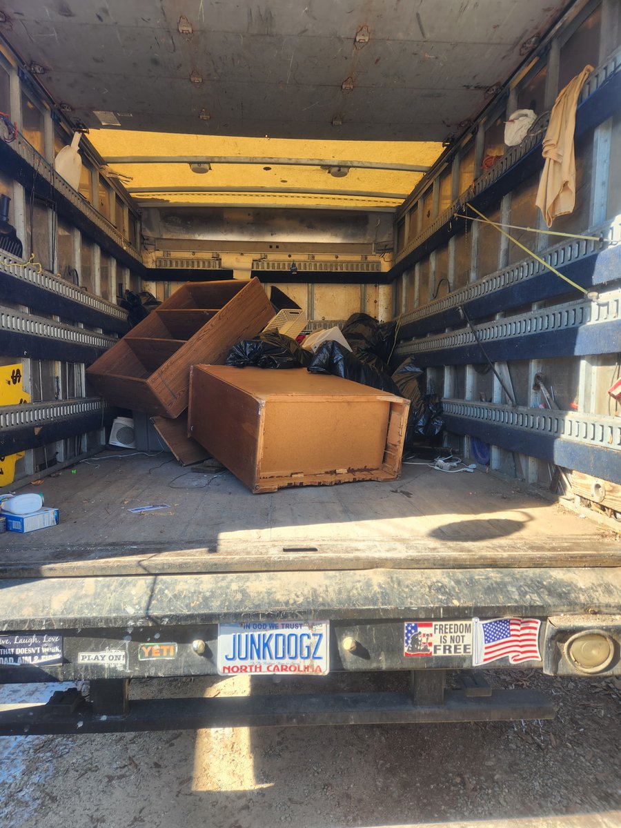 Junkdogstrash's tweet photo. Whether it’s a full load or partial, we handle it all at Junk Dogs Trash Removal! 🐾 No job is too big or small for us to tackle.  Text/Call today for your free no-obligation quote at 336-615-5813. Junkdogstrashremoval@gmail.com 
https://t.co/HTxOqIv8sZ https://t.co/jCMBxLJ64T