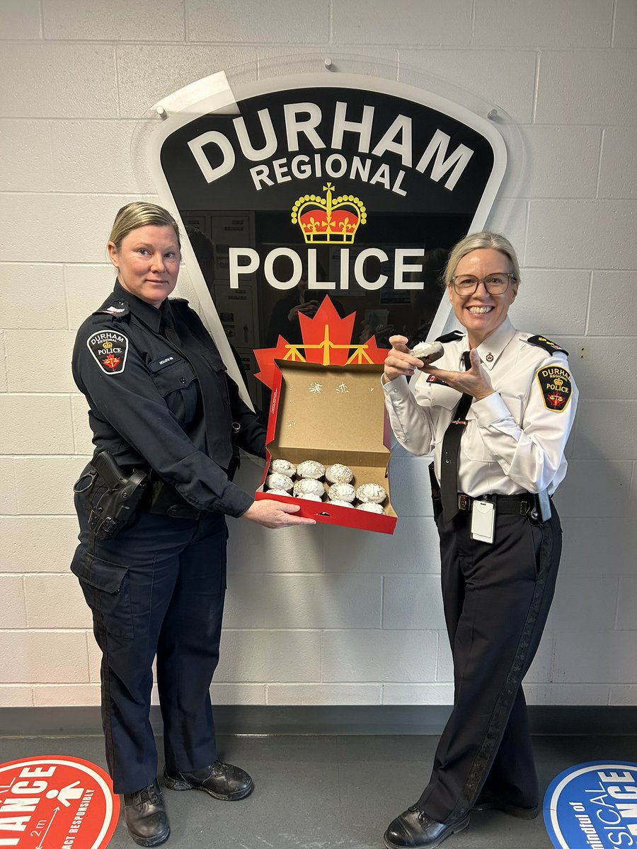 Central West Division (@drpscwdiv) on Twitter photo Central West Division members grabbing a bite! <a href="/DRPSCWDiv/">Central West Division</a>
Support a dream!
🍩🇨🇦<a href="/TimHortons/">Tim Hortons</a>
<a href="/SOOntario/">Special Olympics Ontario</a>
#ChooseToInclude Central West Division members grabbing a bite! <a href="/DRPSCWDiv/">Central West Division</a>
Support a dream!
🍩🇨🇦<a href="/TimHortons/">Tim Hortons</a>
<a href="/SOOntario/">Special Olympics Ontario</a>
#ChooseToInclude