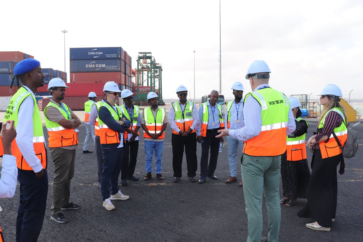 IMOsecurity's tweet image. @IMOsecurity is working with Djiboutian authorities to develop mitigation strategies to reduce the vulnerability against security threats whilst promoting smooth port operations through  effective ISPS port facility security plans @EU_Partnerships