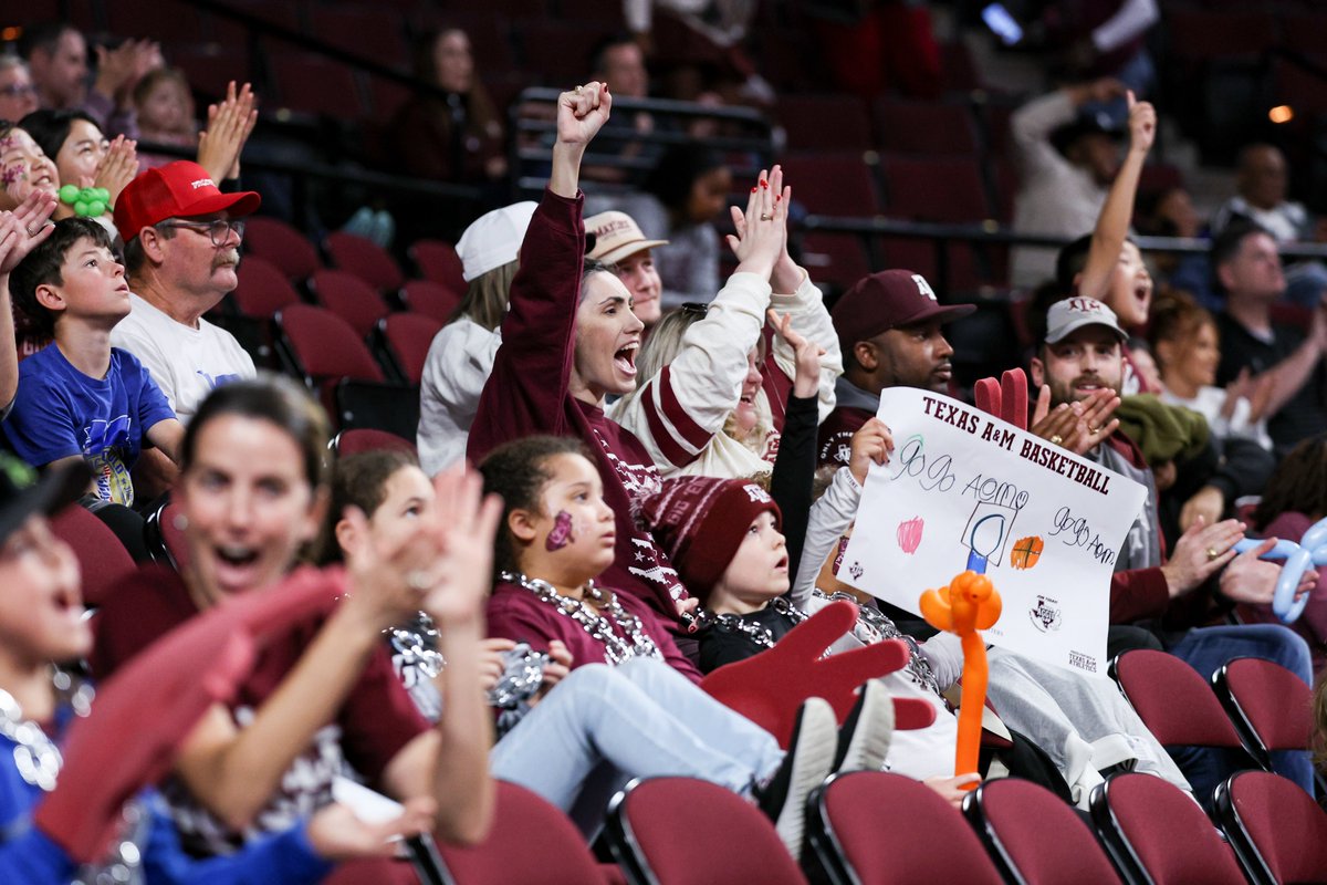AggieWBB's tweet image. Secure your spot for Sunday's Cotton Holdings Lone Star Showdown. Tickets available at the link below!

📅 Sunday, 2/2 vs Texas
⏰ 5 PM
📍 Reed Arena
🎟️ 12thman.com/wbbtickets

#GigEm | @TheCottonWatch