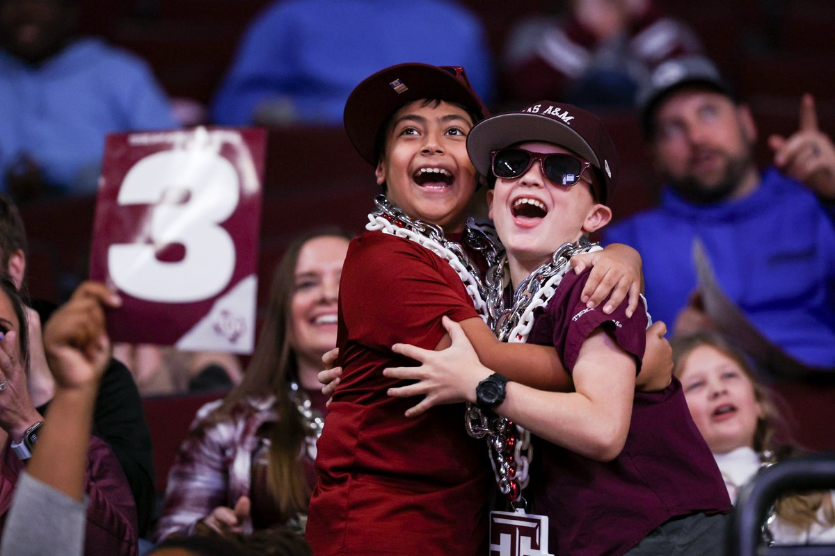 AggieWBB's tweet image. Secure your spot for Sunday's Cotton Holdings Lone Star Showdown. Tickets available at the link below!

📅 Sunday, 2/2 vs Texas
⏰ 5 PM
📍 Reed Arena
🎟️ 12thman.com/wbbtickets

#GigEm | @TheCottonWatch