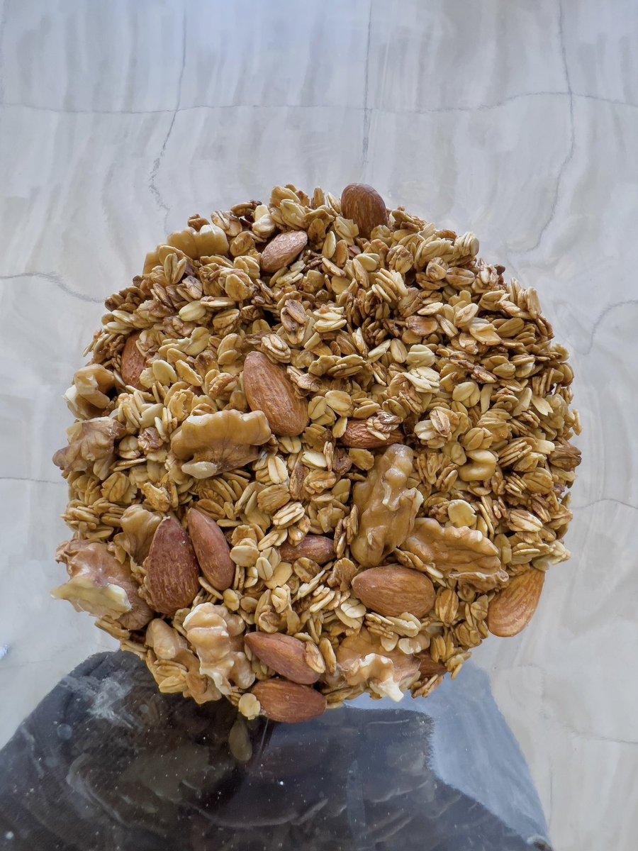 Roots_Roastery's tweet photo. Granola 
#granola #healthy 
#fypシviral https://t.co/2H4RKxQ7Ua