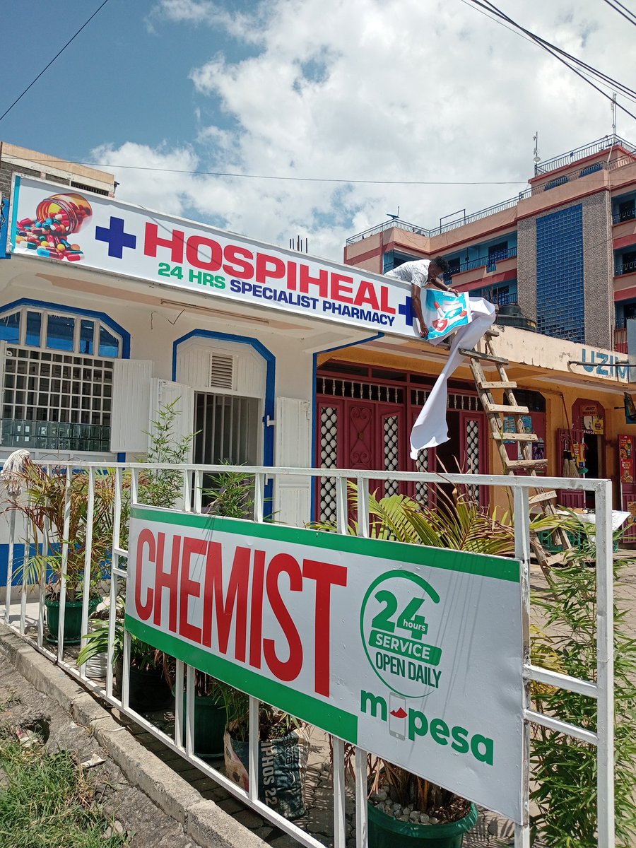 GraphicsVegas's tweet photo. Pharmacy Branding#DesignPrint&amp;Brand https://t.co/MV78lnDtX2