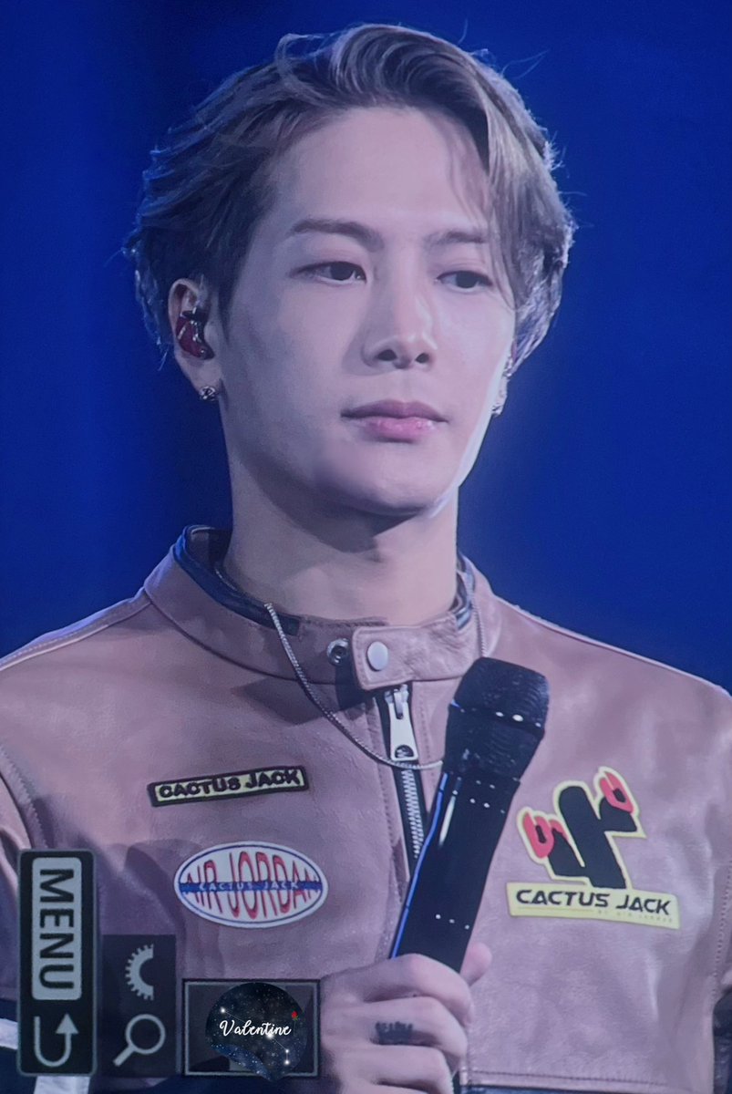 250131 NESTFEST D-1
오늘 너무 행복했어
고마워 우리 스니❤️
#잭슨  #JacksonWang  #Jackson  #王嘉尔JacksonWang