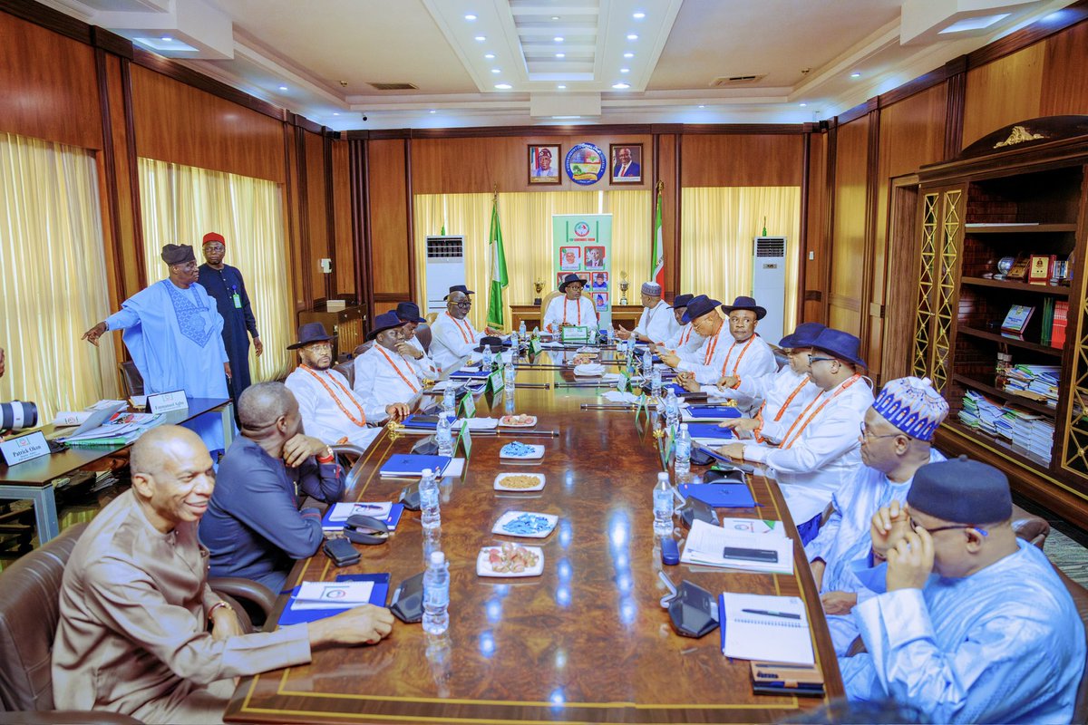 Rt Hon Sheriff Oborevwori tweet media