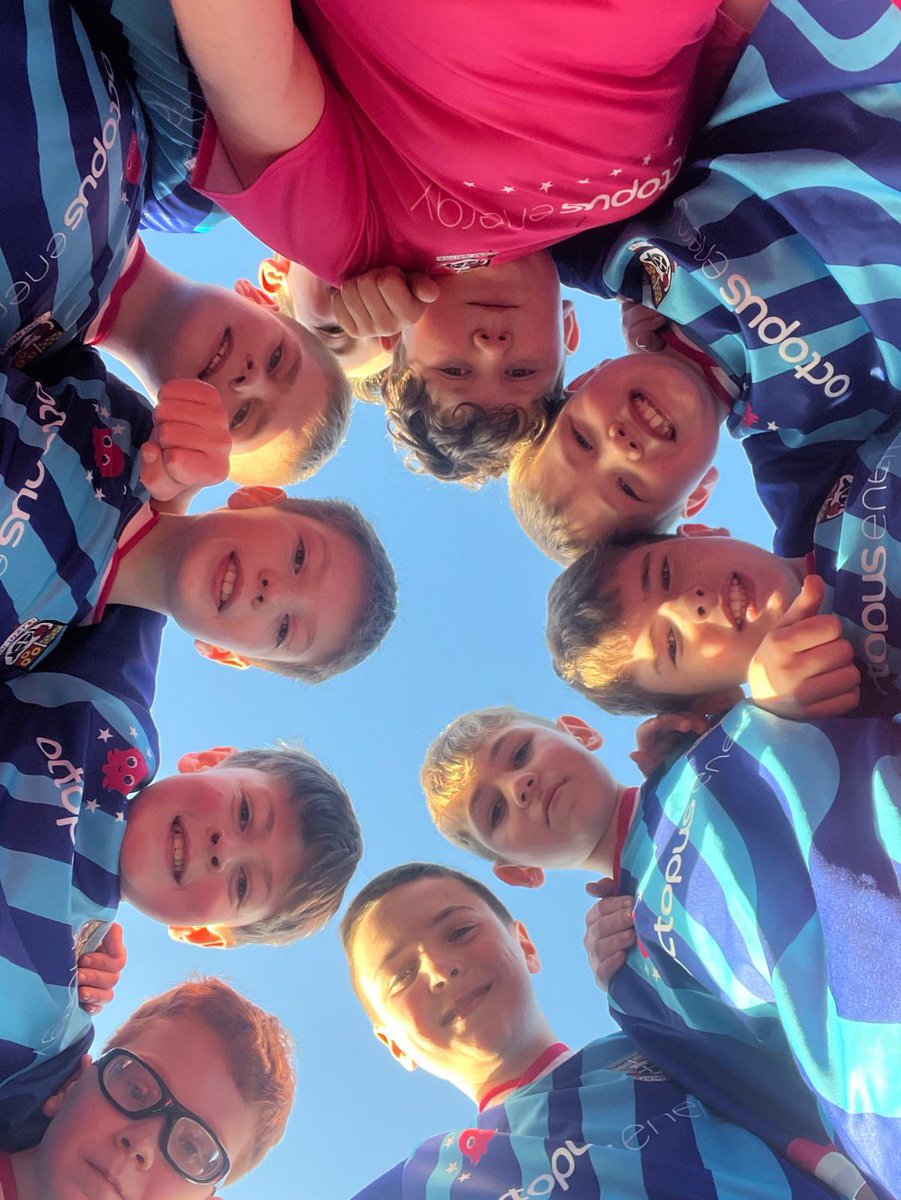AnnanhillPS tweet media