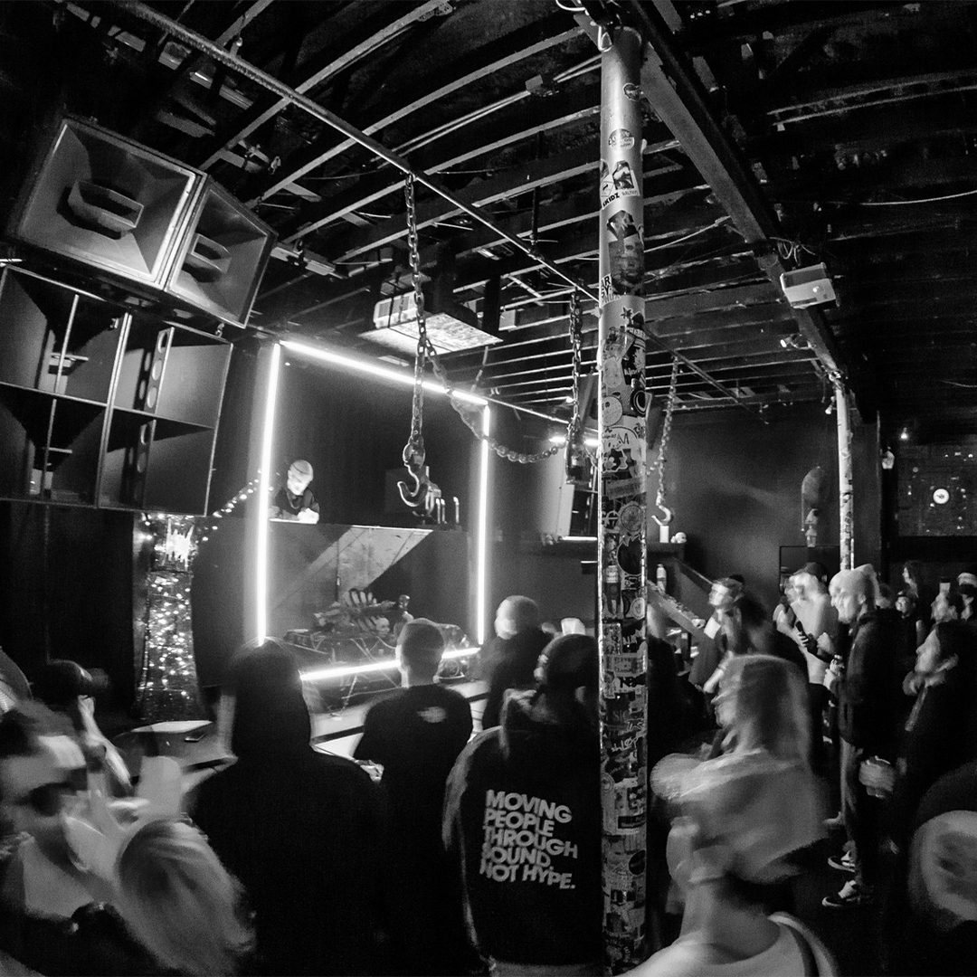 New events on-sale NOW!

Including:
March Electronic Tuesdays
Fine Buster
<a href="/pathwey_/">pathwey</a> &amp; <a href="/hullabalo0music/">Hullabalo0</a> 
Nookie
<a href="/dubdenrecords/">Dub Den Records</a> Takeover
<a href="/torchadub/">Torcha</a> 
<a href="/CescoMusicUK/">CESCO</a> x Cartridge
&amp; more!

Info:
linktr.ee/TheBlackBox5280