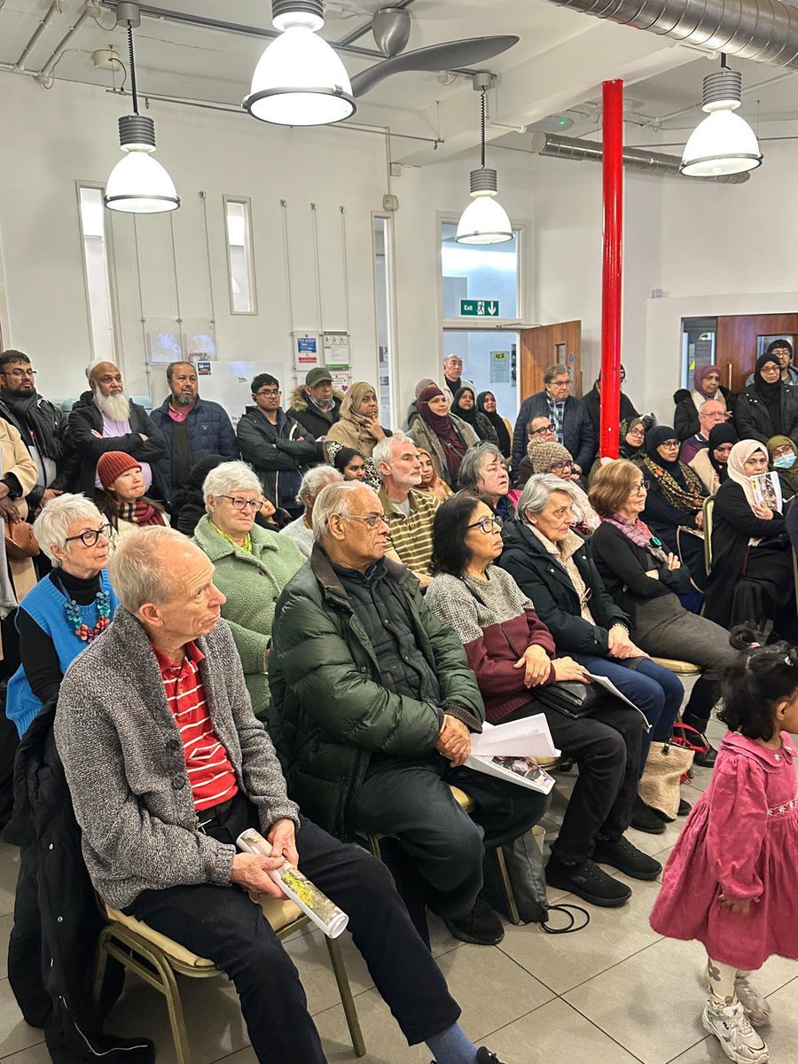 kcbna1's tweet photo. We recently held a highly successful Annual General Meeting, with over 50 attendees👏🏼🤩.
The meeting was both productive and insightful, providing valuable information to all participants!
To top it off, the delicious food served at the end was thoroughly enjoyed by everyone🤤🍱 https://t.co/GyGgTM5P9A