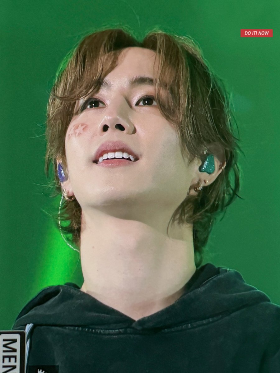 doitnow_93's tweet image. 250131 🥰 너무 예뻐 #GOT7_NESTFEST
#GOT7 #MarkTuan @marktuan