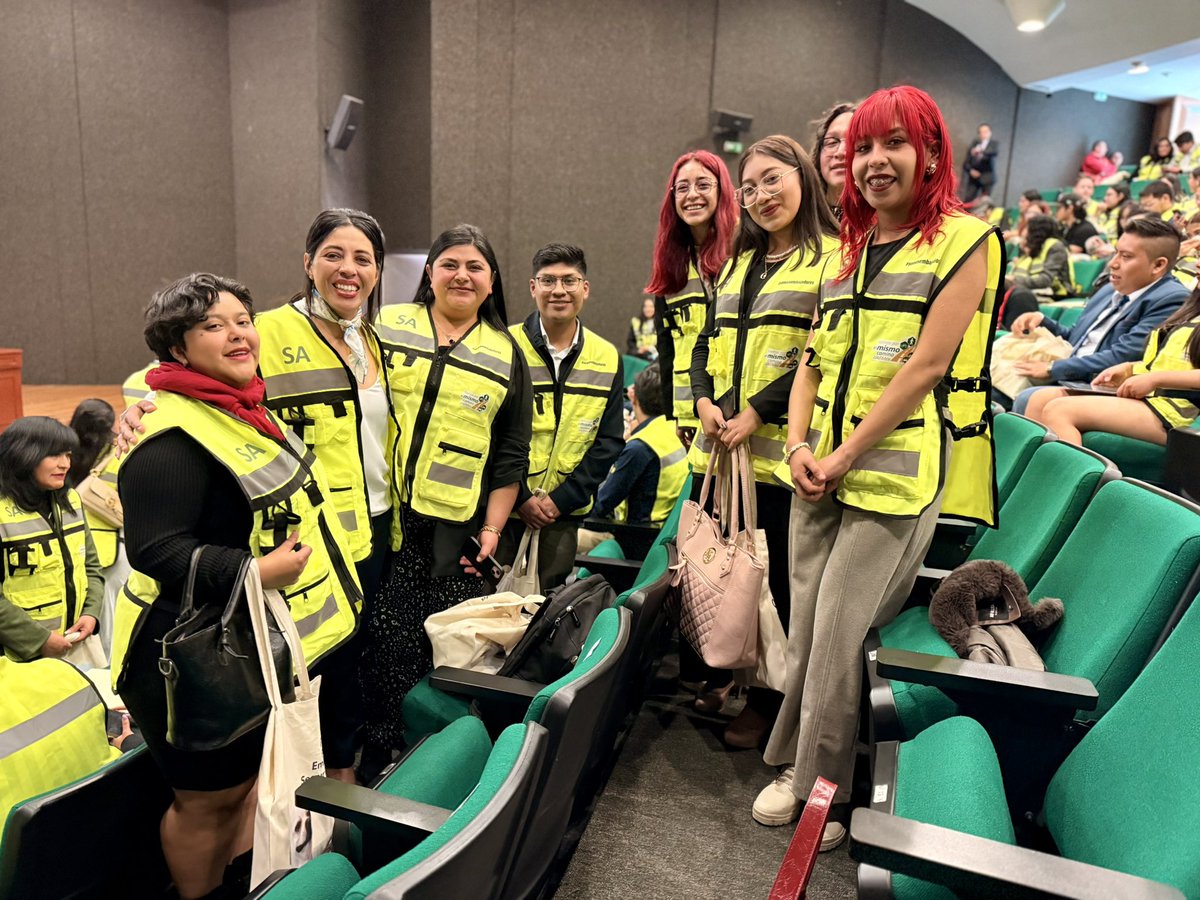 SGAU_UAEMex's tweet photo. El programa «Vamos por el mismo camino», más que una iniciativa, este programa es un movimiento que nos une como comunidad universitaria para fomentar la prevención y el respeto en nuestras calles y caminos. https://t.co/kVY4irAmTl