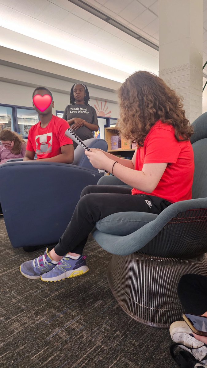 vanessa dyon tweet media