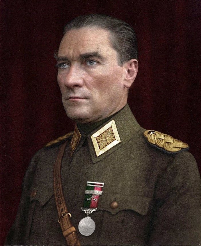 Ateologgoy's tweet photo. Onunla savaşan kimse kazanamadı, siz de kazanamayacaksınız.

Mustafa Kemal'in Askerleriyiz. https://t.co/rt4FEEjcWk