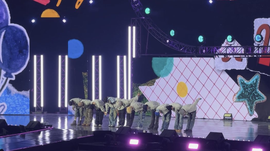 솔직히 오늘 너무 행복햇어요 .........
더보이즈도 무리하느라 수고했습니다 ..👍😻