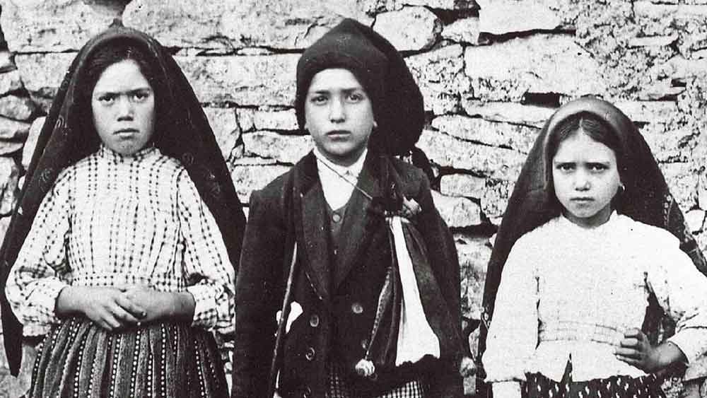 PtTravelGuide's tweet image. The story of Fátima is famous all over the world but very little is known about the seers themselves;
portugaltravelguide.com/fatima-apparit…