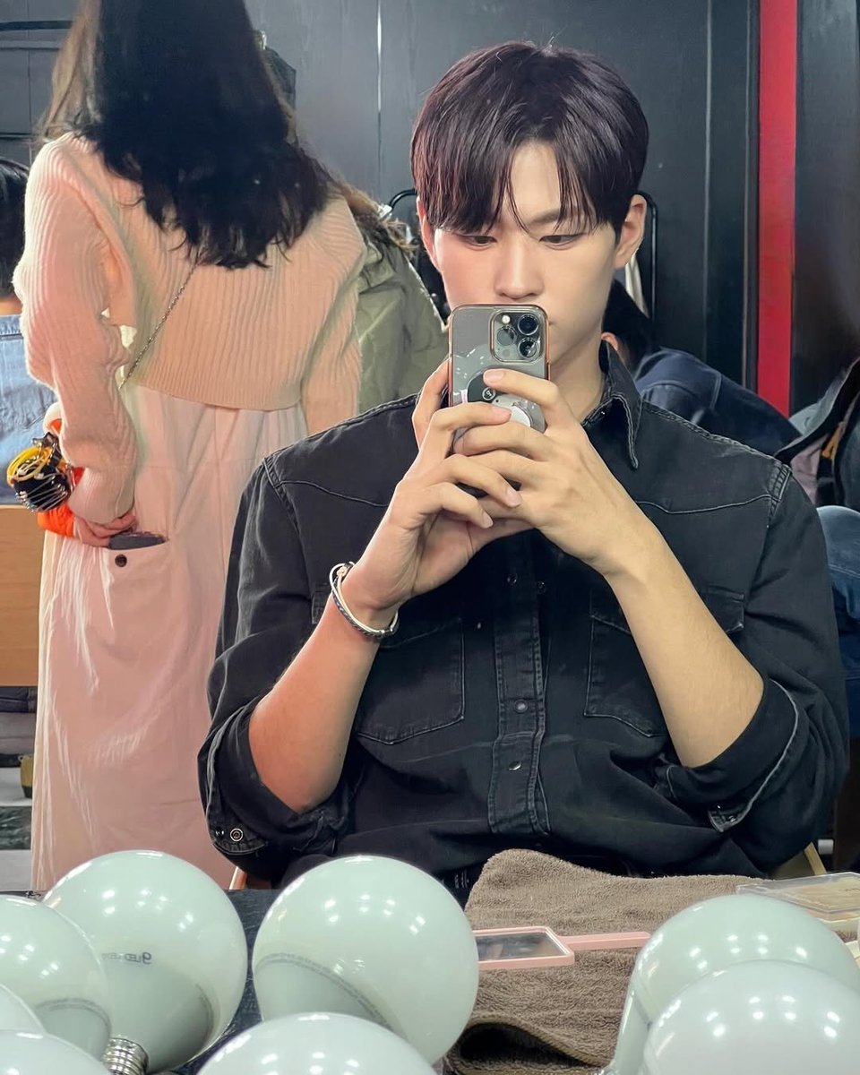thedramasnob's tweet photo. #AWeekwithMYTRO  
Day3: Favorite Pictures of Your Bias   
Love you Im Chaepyoungie 🫰🏿📷

 #MYTRO #마이트로 #임채평 https://t.co/udJ7rHJWfA