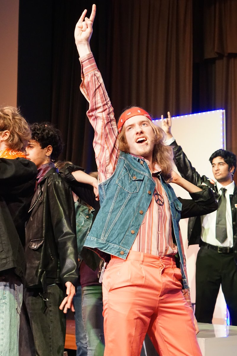 KEFW_School's tweet photo. 🎸 We Will Rock You – What a Show! 🎭✨

A huge congratulations to everyone involved in the We Will Rock You performances! From the cast to the crew, your hard work and talent shone on stage. An incredible production and a fantastic experience for all! 👏🎶 #WeWillRockYou https://t.co/fdtNqogDEM