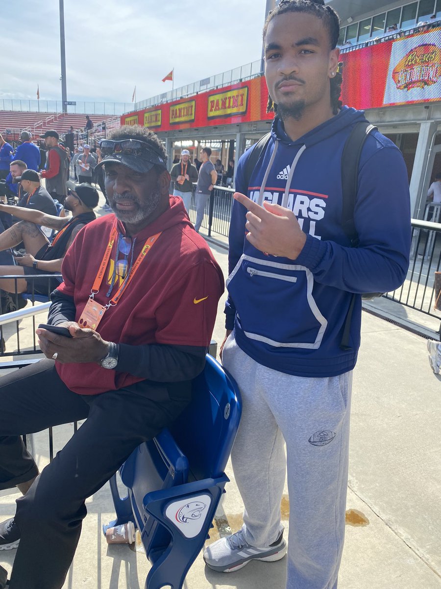 <a href="/BishoptheQb/">ᵇⁱˢʰᵒᵖ</a> &amp; The Washington Legend Doug Williams