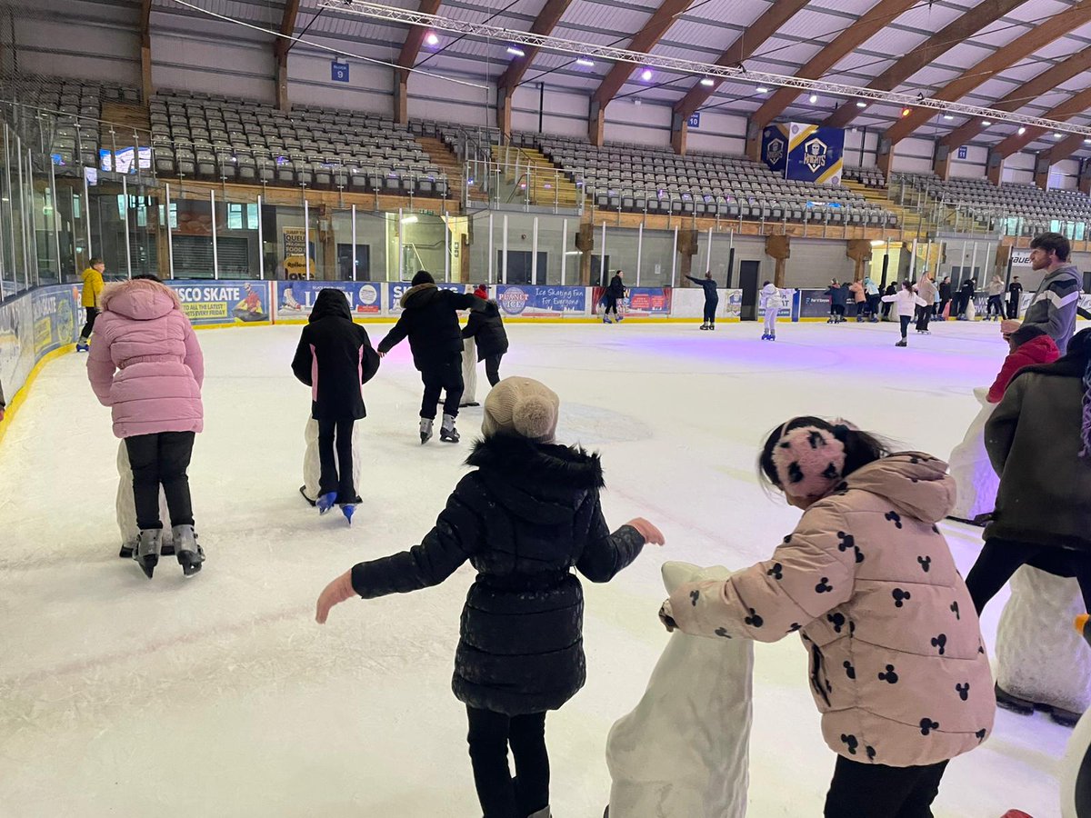 Armley Park Primary School tweet media