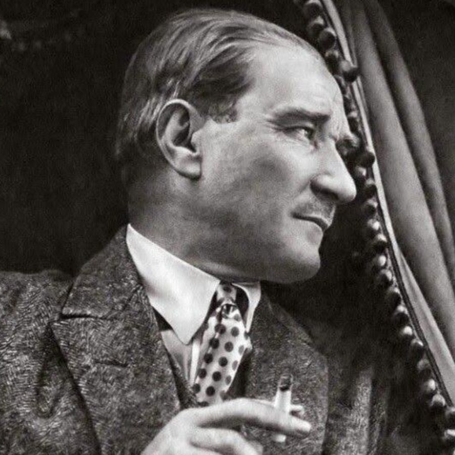 bosunatiklama's tweet photo. İhraç edilen Teğmenler:

"Atatürk'ün ışığında Harp Okulu'na girdik, bundan sonra da onun ışığında yürüyeceğiz." https://t.co/WTMbrUdeG2