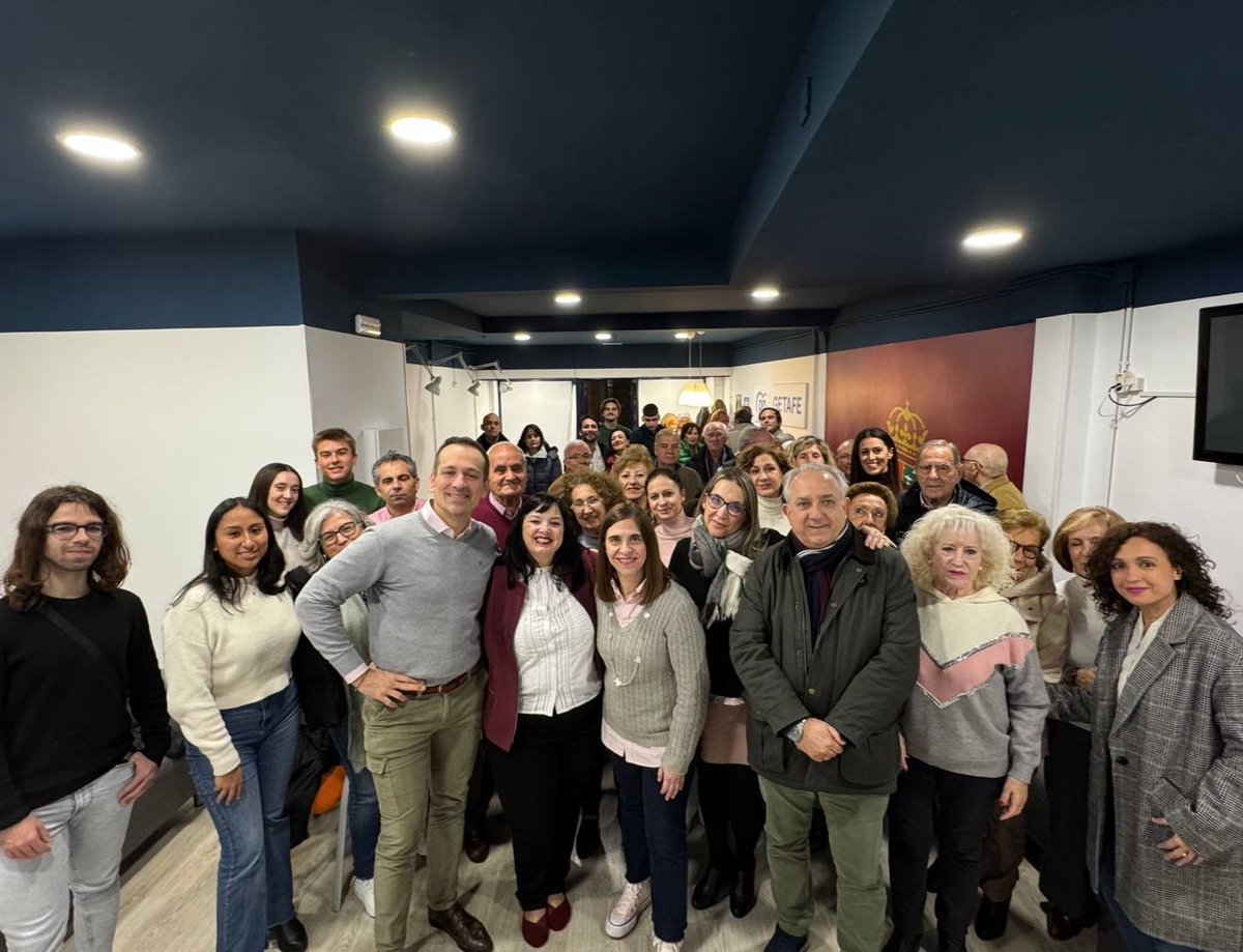 AJMesaGarrido's tweet photo. Un placer contar con la diputada regional y senadora @bravosanchezm en los 'Encuentros populares' de @ppgetafe

Nos habló del trabajo de @PPSenado en la Cámara alta de las Cortes Generales. Una labor más importante que nunca como contrapeso a la deriva del sanchismo. https://t.co/AoA6rNT4cL