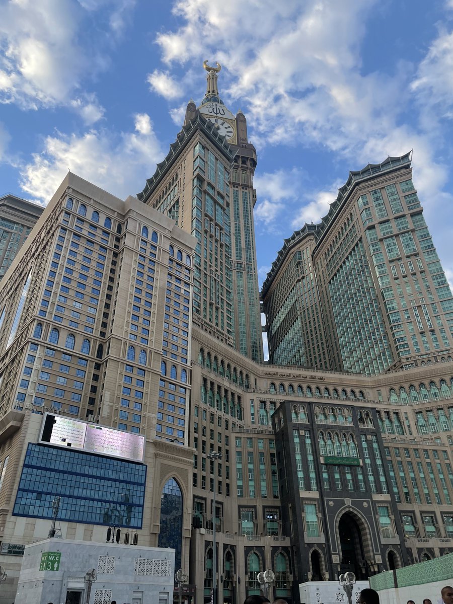 i6il_'s tweet photo. الحمدالله على التمام اللهم أجعلها عمره مقبولة وسعيًا مشكورًا وذنبًا مغفورًا و دعاءً مستجاباً يارب ❤️. https://t.co/eHLkkhilLZ