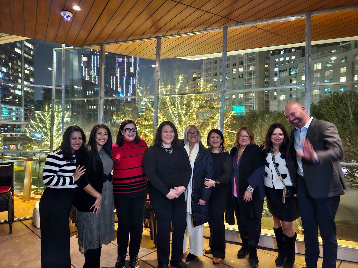The most beautiful evening with the best of people. <a href="/rossieducation/">rossieducationalproducts</a>