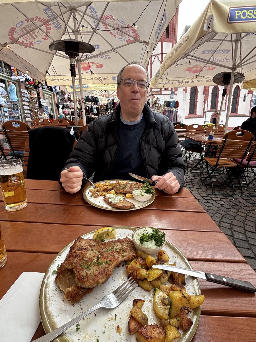 Thank you to Dr Martina Kohl for the invitation to speak at the 33rdHPE mtg for Pediatric IF in Frankfurt. It was fantastic to share ideas with such great people. The trip was made better by sharing my session (and a beer and schnitzel) with my close friend Yaron Avitzur.