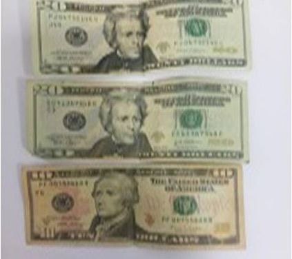 Vía @douglasricovzla 👉Detenido un detective del Cicpc y un sexagenario en La Vega por realizar denuncias falsas para asilos políticos