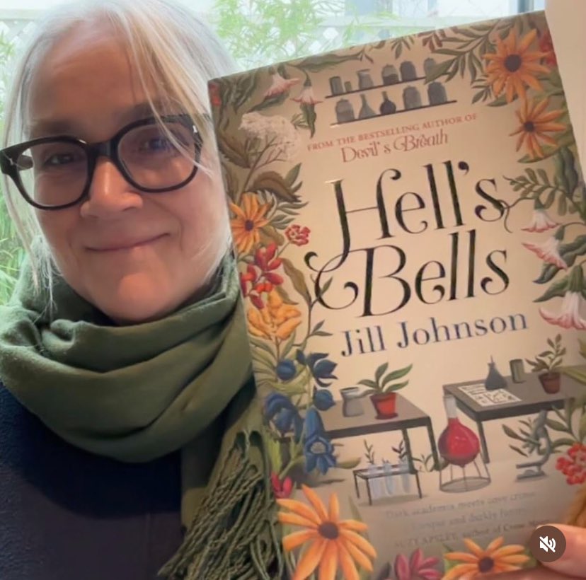 The paperback edition of HELL’S BELLS by Jill Johnson is out! 🌺🌿🍃🌸🌱🪴<a href="/writerJJohnson/">Jill Johnson 🇸🇬🇳🇿🇪🇺</a> <a href="/bwpublishing/">Black & White</a> <a href="/bonnierbooks_uk/">Bonnier Books UK</a>