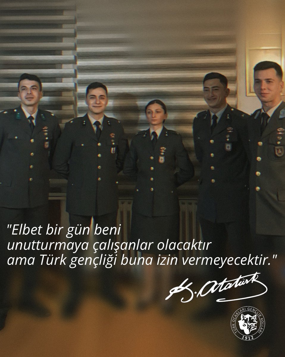 Mustafa Kemal'in Askerleriyiz!