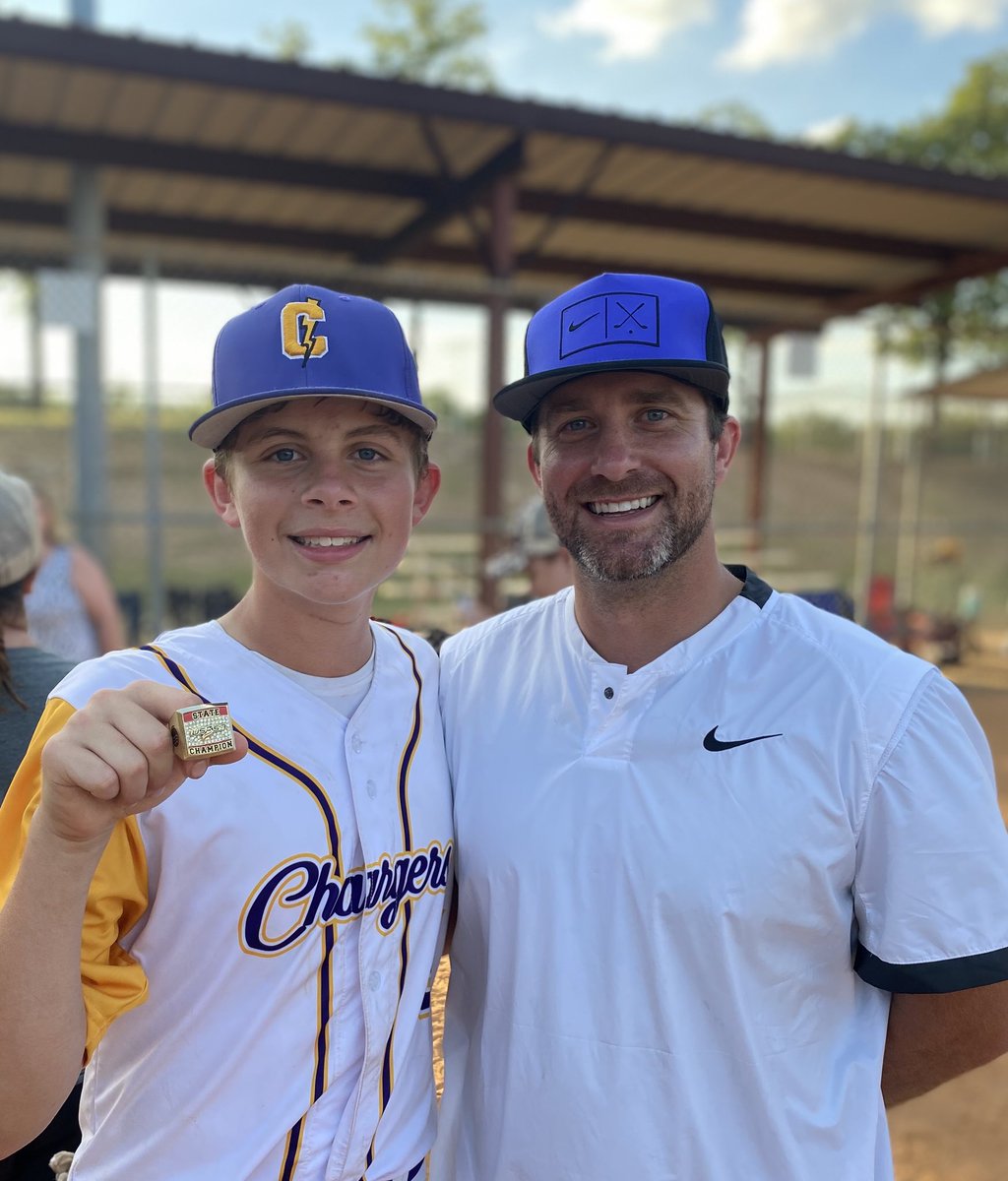 Ryan Trevathan tweet media