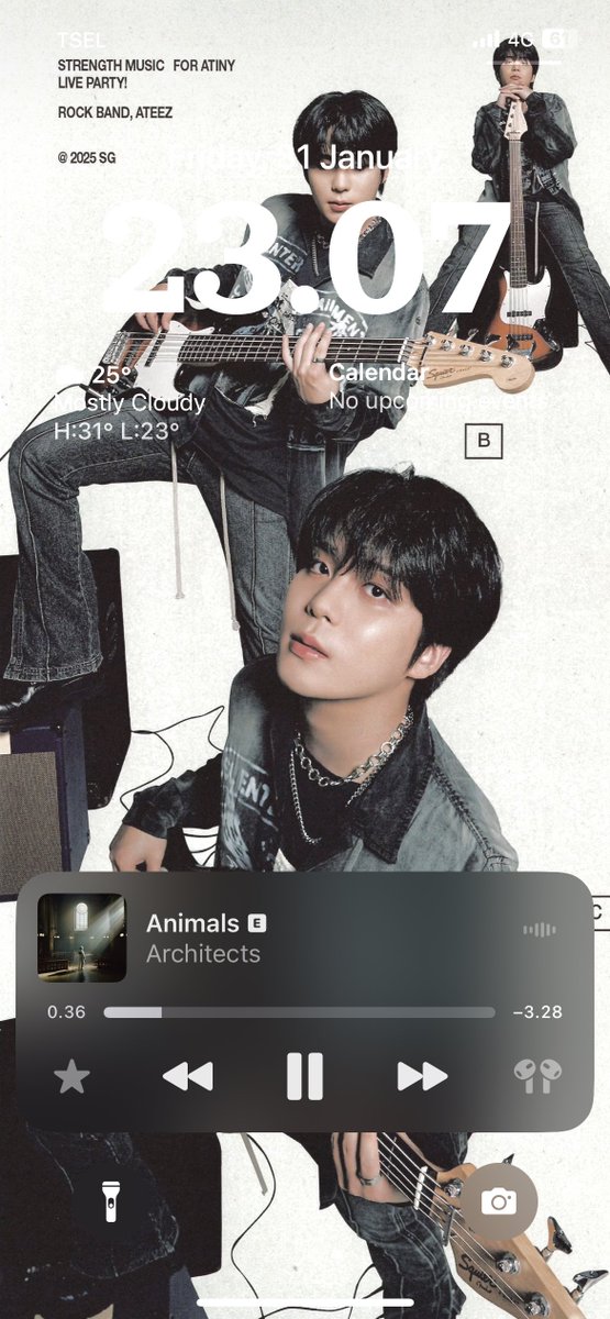 jongbei's tweet photo. im bassist jongho's #1 fan https://t.co/QQyhqrREYR