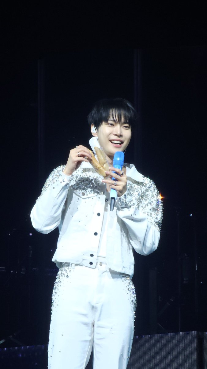 Phawadee_P's tweet photo. ขอให้ยิ้มแบบนี้ไปเรื่อยๆ นะ
ขอให้ทุกอย่างราบรื่นไปหมดเลย

หวังว่าคำอวยพรวันเกิดทั้งหมดจะเป็นจริง
hope all your birthday wishes come true

HAPPY DOYOUNG DAY🩵
#시리도록_눈부실_도영이의_서른 
#ToOurLittleWaveDoyoung https://t.co/vWtHT0i21B
