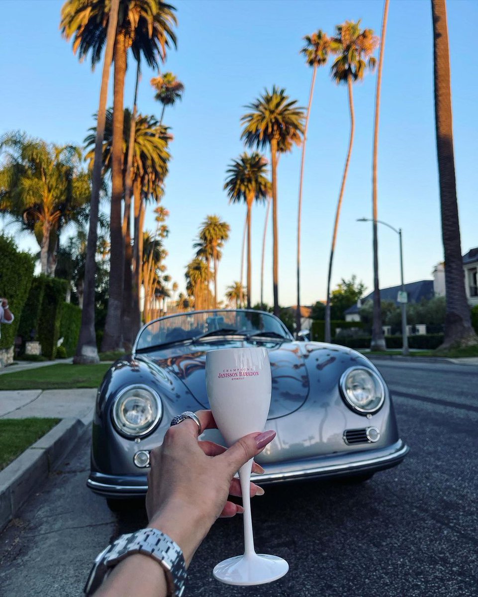 Nathalie (@irisgil11824843) on Twitter photo 