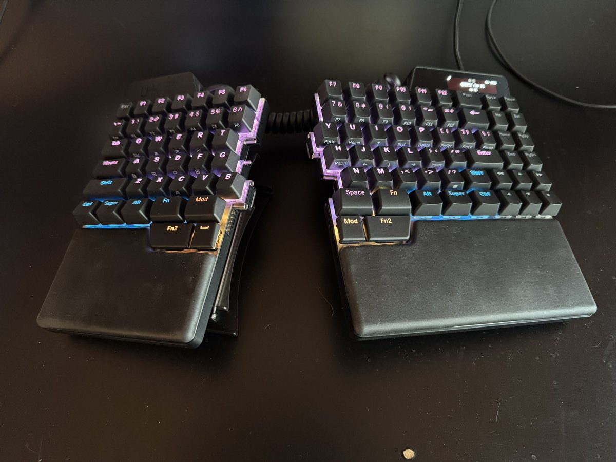 RezZ' (@0x52657a5a) on Twitter photo Enjoying the <a href="/UltHackKeyboard/">Ult. Hack. Keyboard</a> UHK 80 so far, couple snags in the initial setup but able to figure it out Enjoying the <a href="/UltHackKeyboard/">Ult. Hack. Keyboard</a> UHK 80 so far, couple snags in the initial setup but able to figure it out
