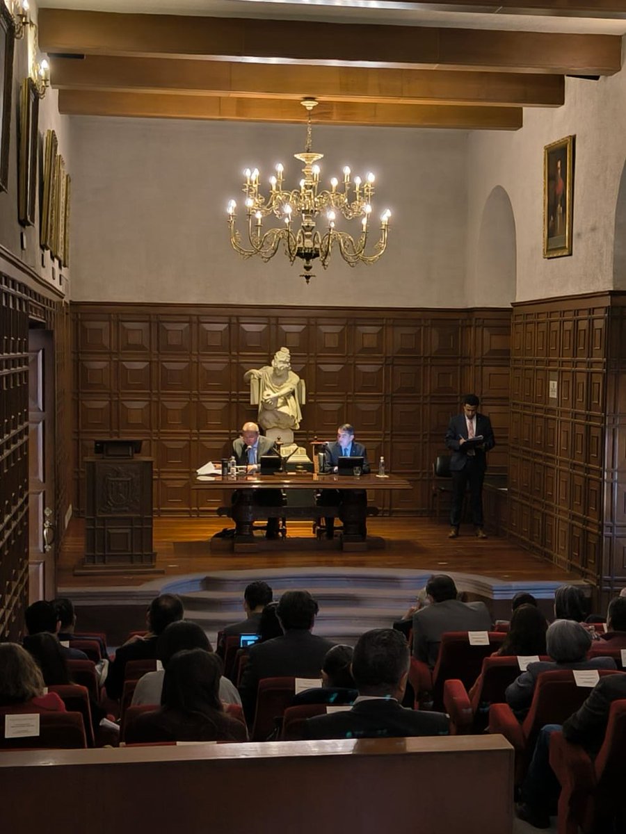 ◾️Este viernes se registra quórum legal para el desarrollo de la sesión ordinaria de enero, del Honorable Consejo Directivo Universitario de la #UASLP 🦅

La encabezan el rector <a href="/AJZGrector/">Alejandro Zermeño Guerra</a> y el secretario general, Mtro. Federico Garza. 

#SesiónCDU