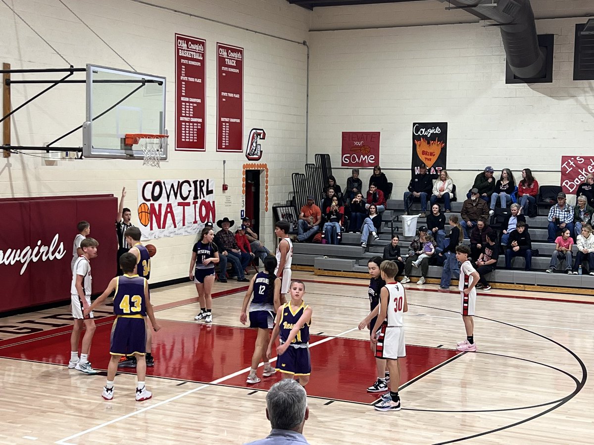 notoriousbanker's tweet photo. AGGREGATOR is in chilly Cliff, NM to watch a 7th grade game pitting the Reserve Mountaineers vs Cliff Cowboys
My nephew, Romeo wearing #43 to honor Pascal Siakam… or more likely Reserve has no clue who he is
I got you with 7th grade coverage with AGGREGATOR
#GoReserve https://t.co/sBcvg1LL12