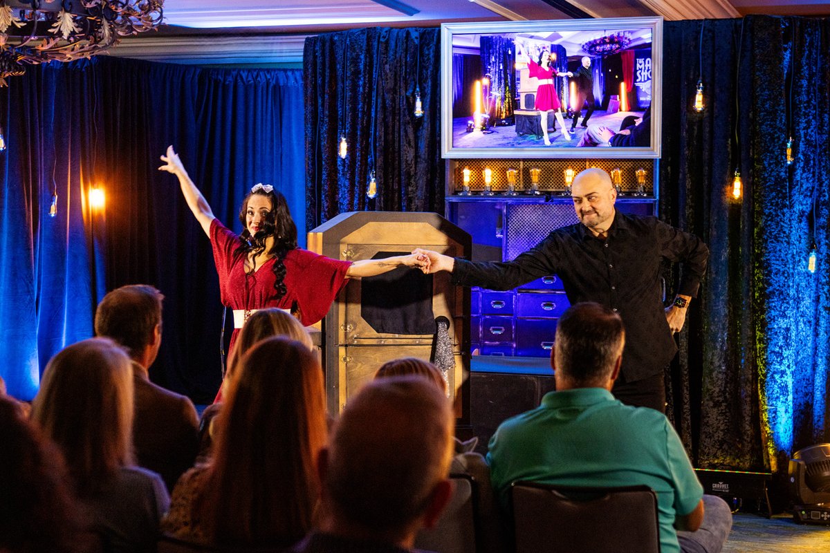 drewthomasmagic tweet media