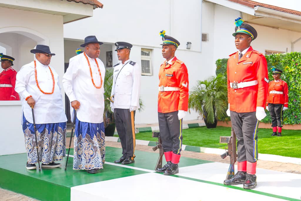 govdouyediri's tweet photo. Thank you Rt. Hon. Sheriff Oborevwori, @RtHonSheriff, Governor of Delta State for being a good host. 

The PDP Governors’ Forum meeting in Asaba was a success. https://t.co/1Z2y1poQI2