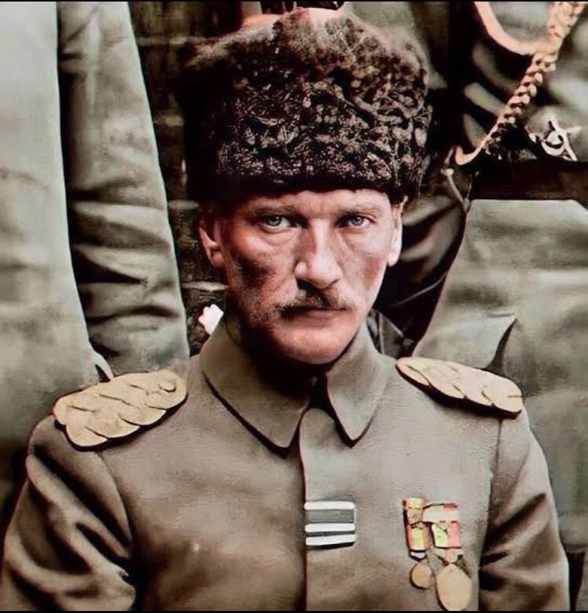 yaprak 🍀🇹🇷♍️❤️💛🫶 (@baykaly5) on Twitter photo 