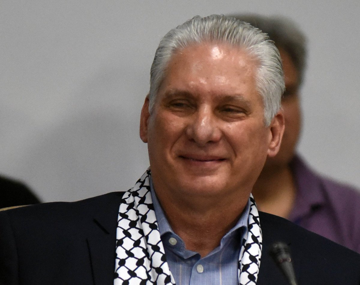PartidoPCC's tweet photo. La presencia de @DiazCanelB en la VI Conferencia Internacional por el Equilibrio del Mundo genera múltiples muestras de admiración. El Primer Secretario del CC PCC y Presidente de la República de #Cuba participa en el panel "Guerra y dominación VS resistencia y solidaridad" https://t.co/aYswRbdqc4