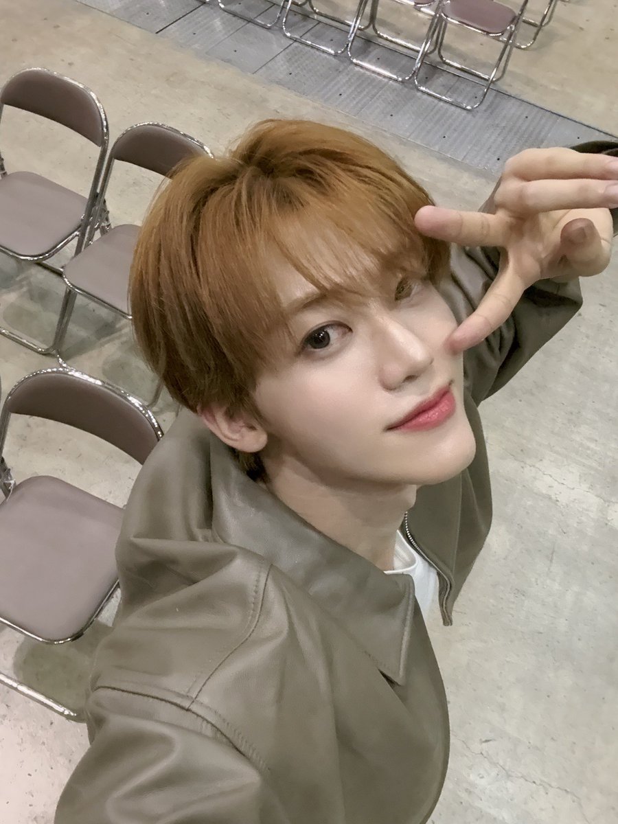 jamong1323's tweet photo. 나재민 왤케 이뻐🧡 https://t.co/5IjfZYmEbM