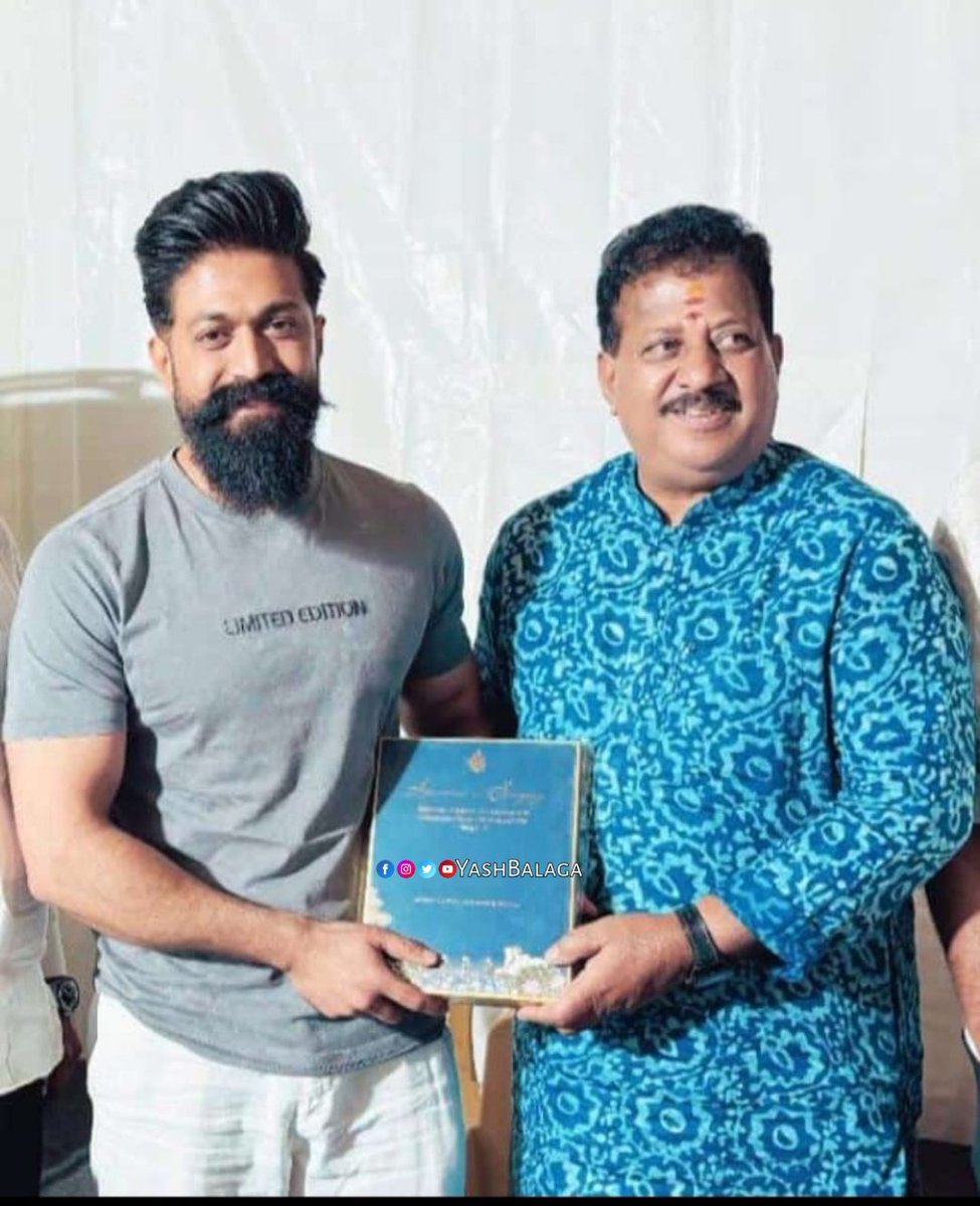 NameIsShreyash's tweet photo. Exclusive 😍

#YashBOSS @TheNameIsYash #ToxicTheMovie https://t.co/fK4n5X5yZi