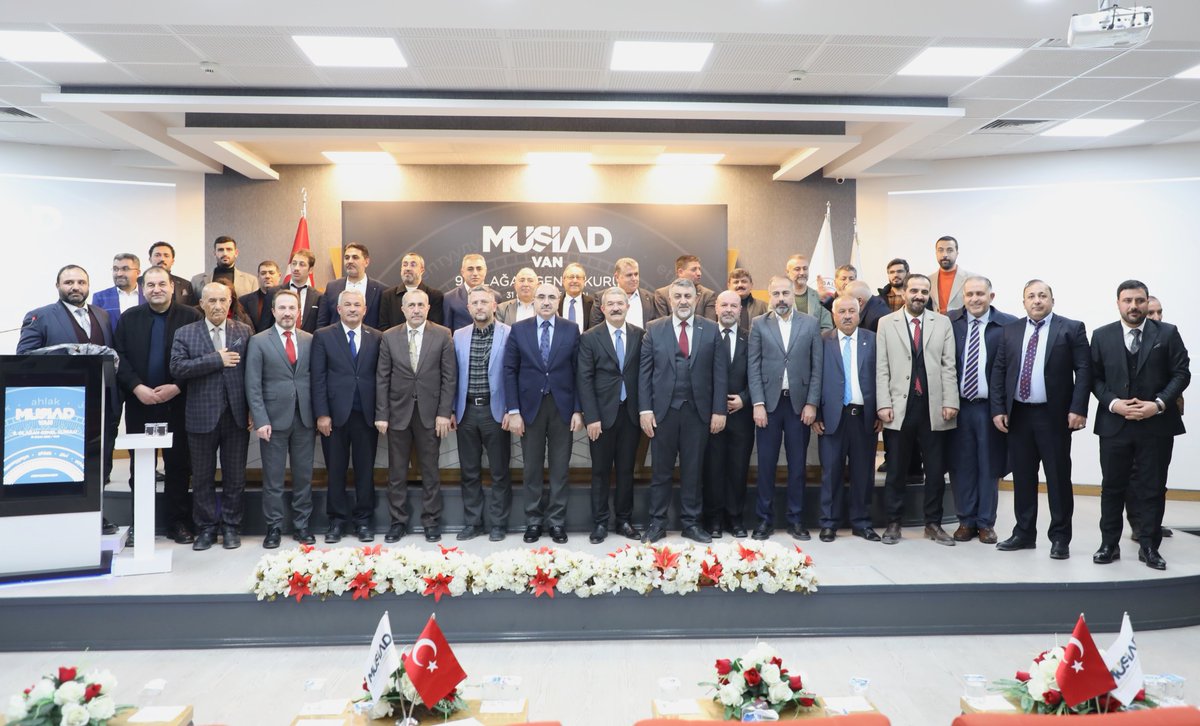 vantsokurumsal's tweet photo. Müstakil Sanayici ve İşadamları Derneği (MÜSİAD) Van Şubesi'nin 9. Olağan Genel Kurulu Odamız ev sahipliğinde gerçekleşti. Genel kurula; Yönetim Kurulumuz ve Meclis Üyelerimiz katılım sağladı.

@MUSIADVan @NecdetTakva @ResitYaren https://t.co/GrYh58uXgH